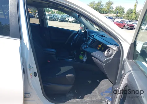 2018 Toyota Rav4 Xle from USA, damaged, VIN 2T3RFREV7JW802928